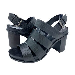 Topshop | Black Chunky Sandal‎ Molded Footbed Sz 37/7